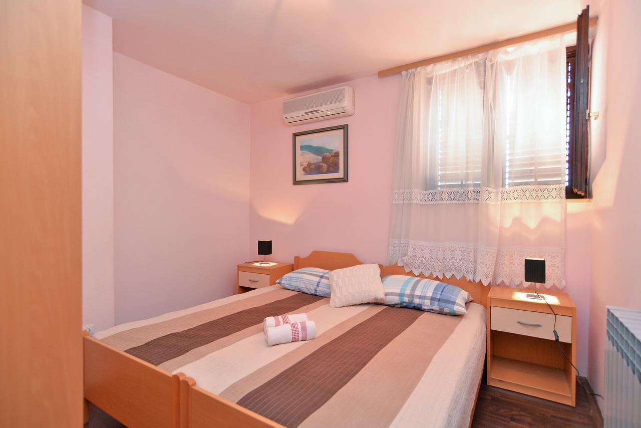 Ivanka 378 Rovinj